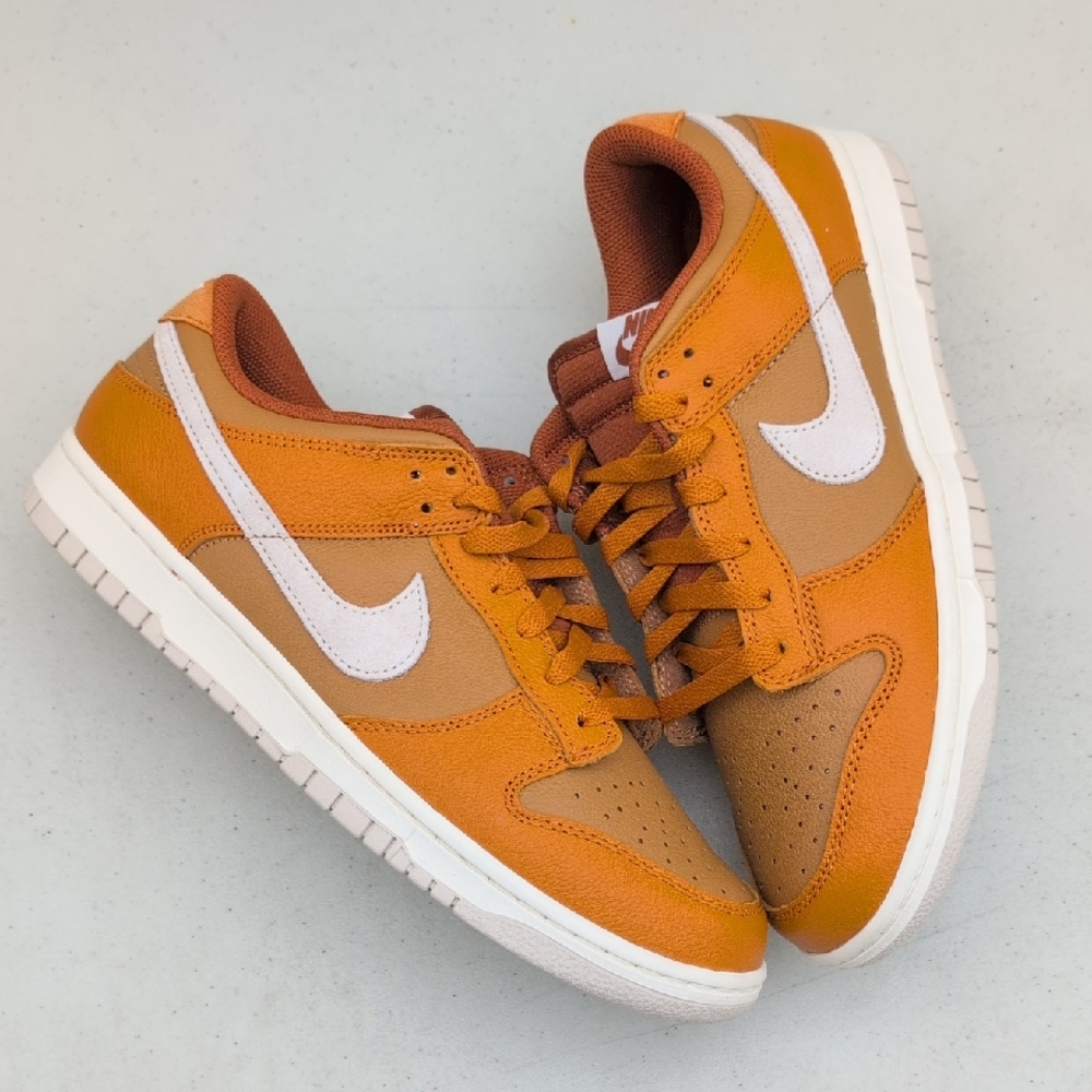Nike Dunk Low Retro Special Edition - Monarch - Men's Size 11 ( HJ9121-815 )